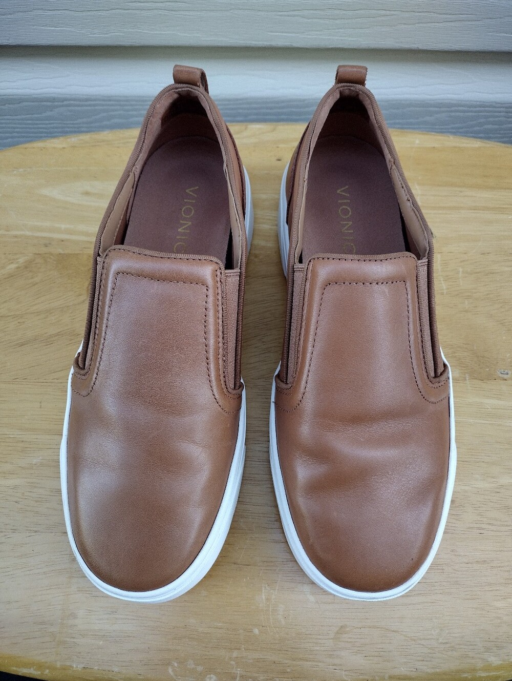 Vionic Kimmie Shoes Womens Size 8 Brown Leather Slip On Casual Comfort. Conditi